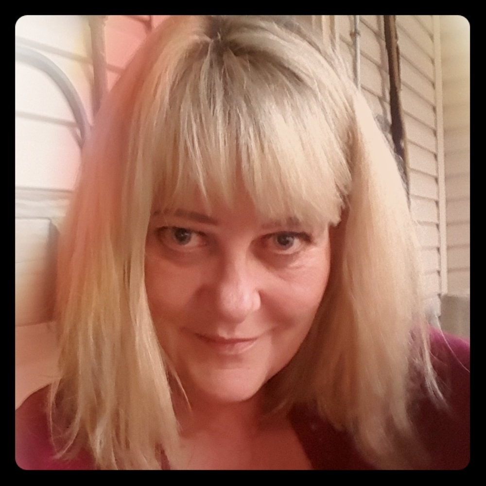 Meet your Posher, Wendy